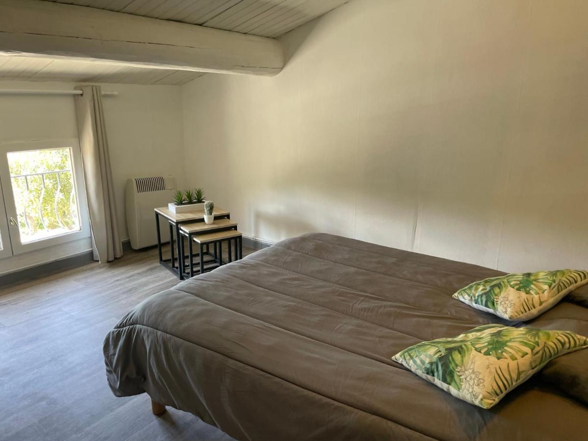 Domaine De Prefaissal Bed & Breakfast Mezel  Bagian luar foto