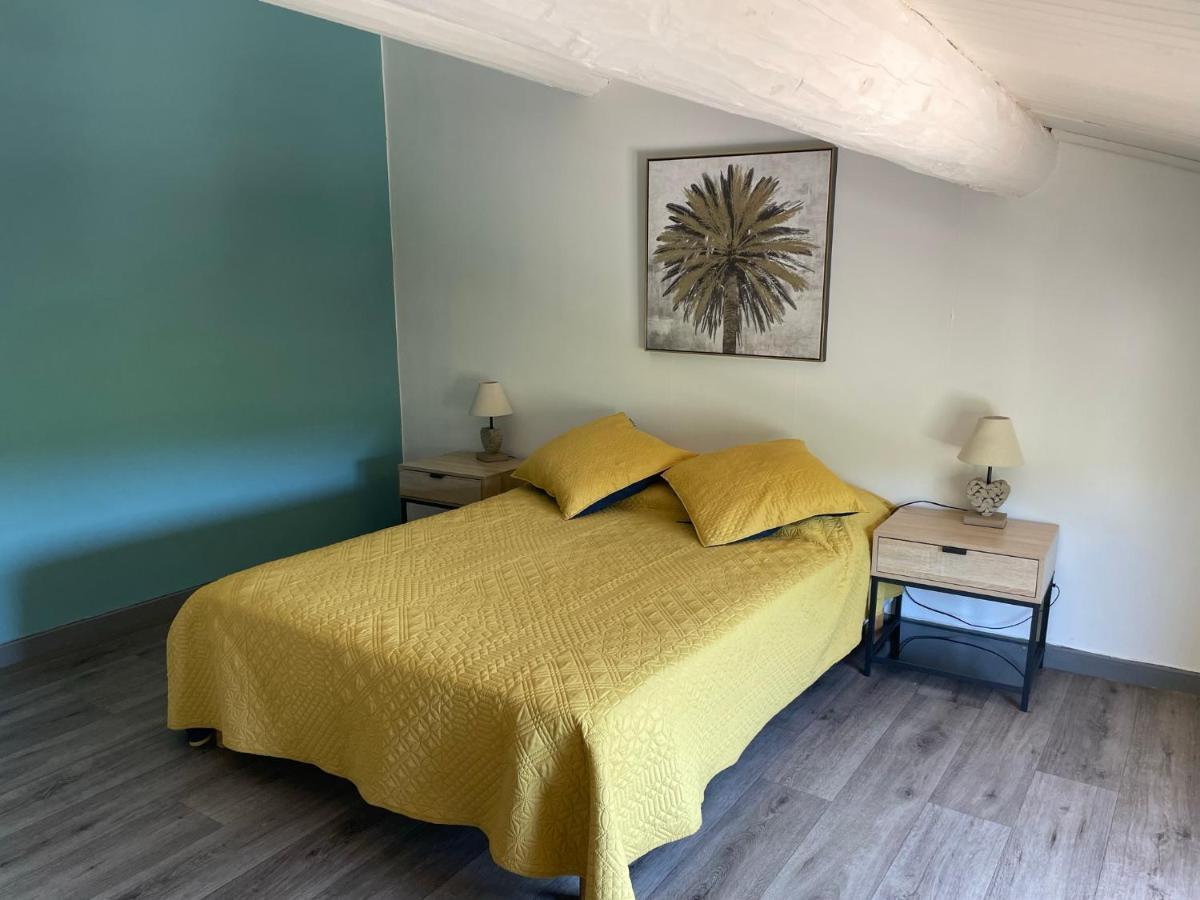 Domaine De Prefaissal Bed & Breakfast Mezel  Bagian luar foto