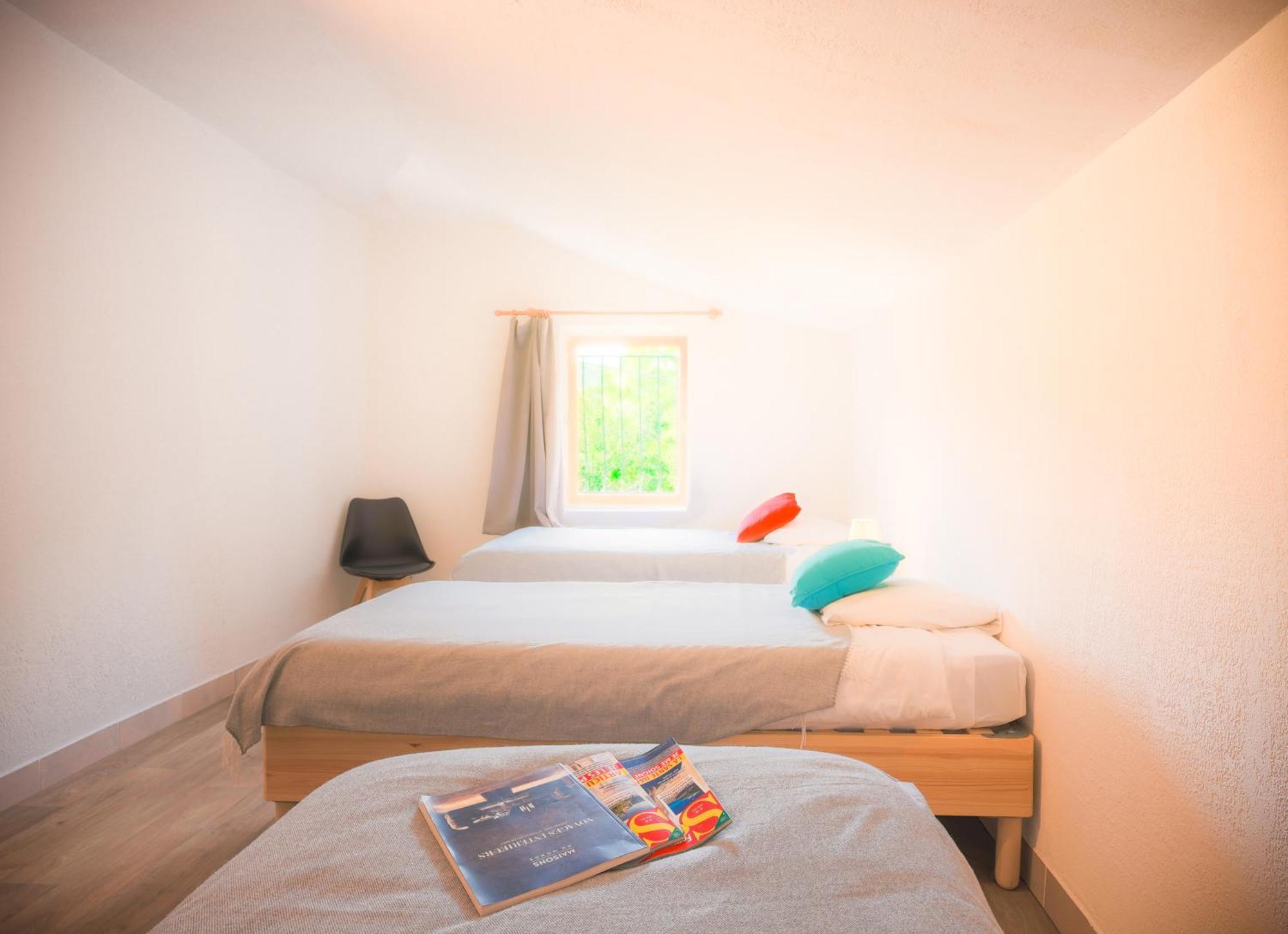 Domaine De Prefaissal Bed & Breakfast Mezel  Bagian luar foto